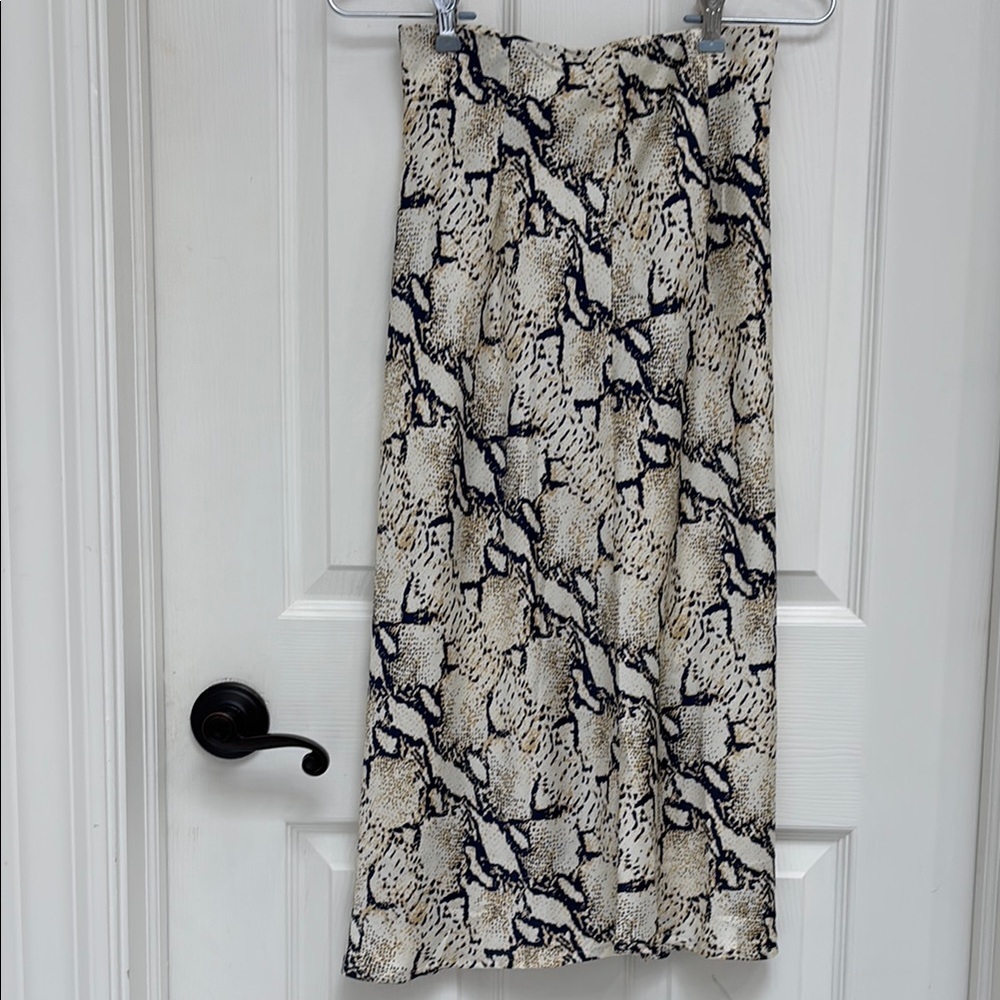 Stylish Snake Print Skirt
